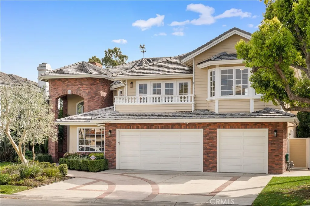6582 Polo Circle, Huntington Beach, California 92648 home-pic-1