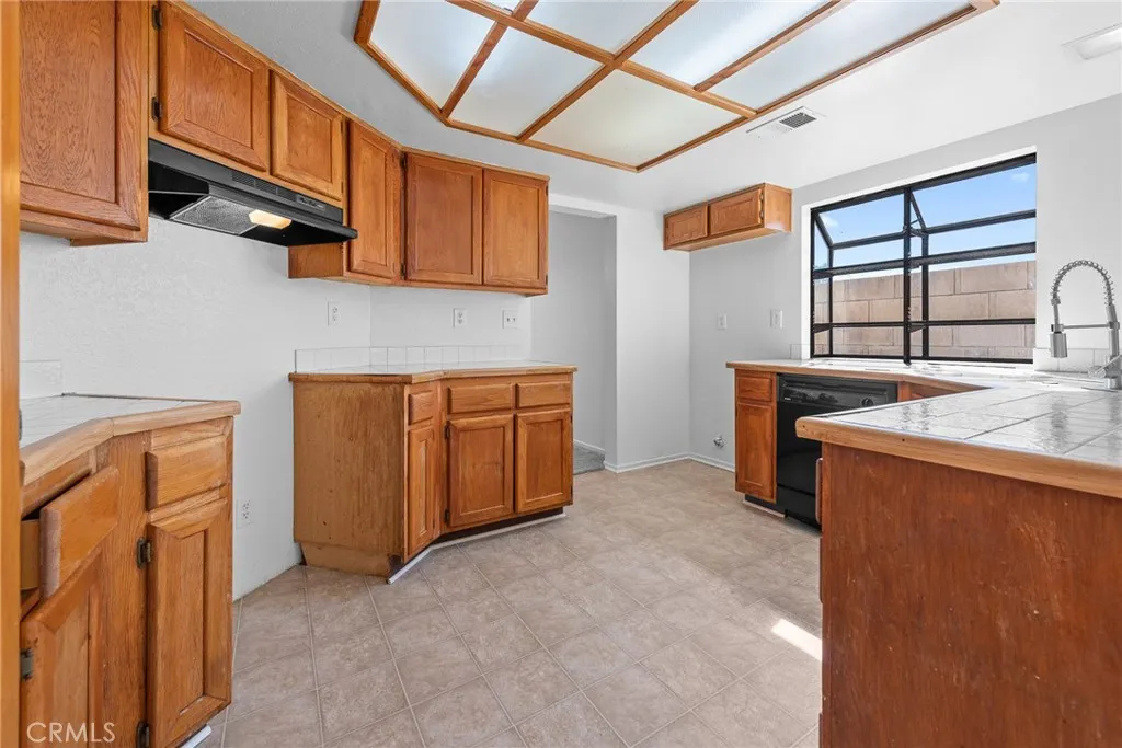 12240 Westerly, Moreno Valley, California 92557 home-pic-15