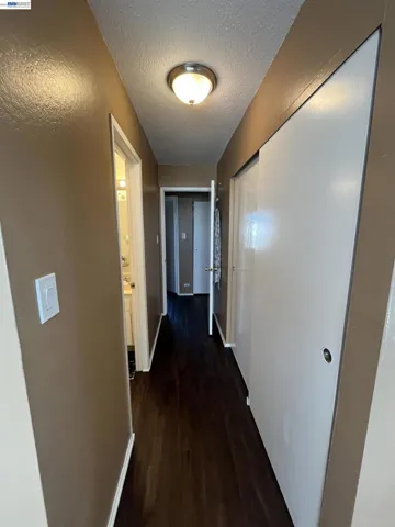 Entry-Hallways to Bedrooms