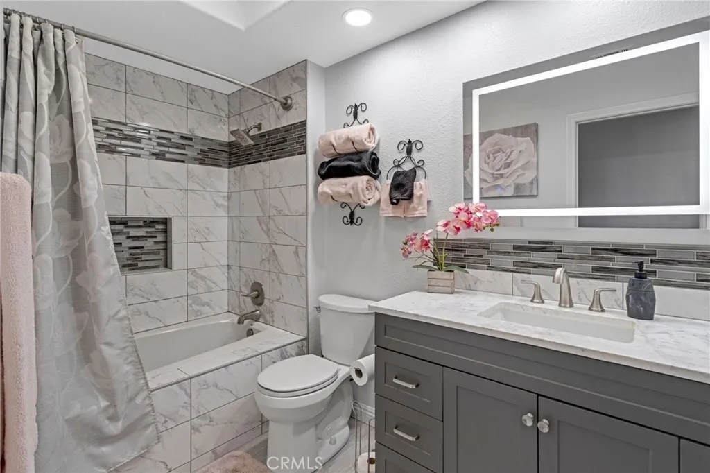 1213 Mono, Pinon Hills, California 92372 home-pic-27