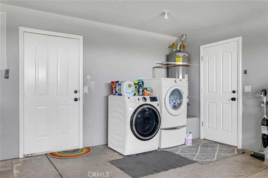 1213 Mono, Pinon Hills, California 92372 home-pic-37