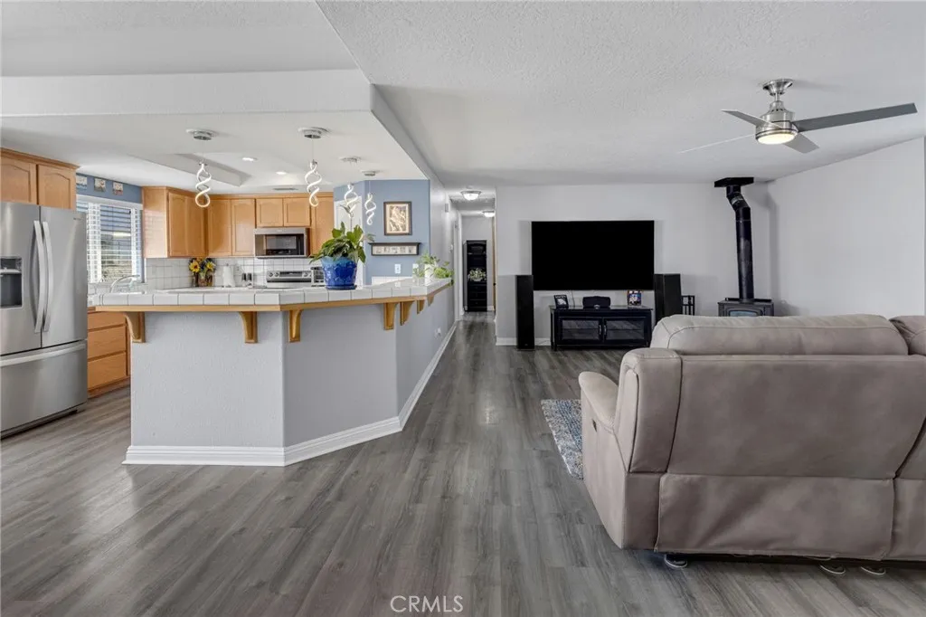 1213 Mono, Pinon Hills, California 92372 home-pic-17