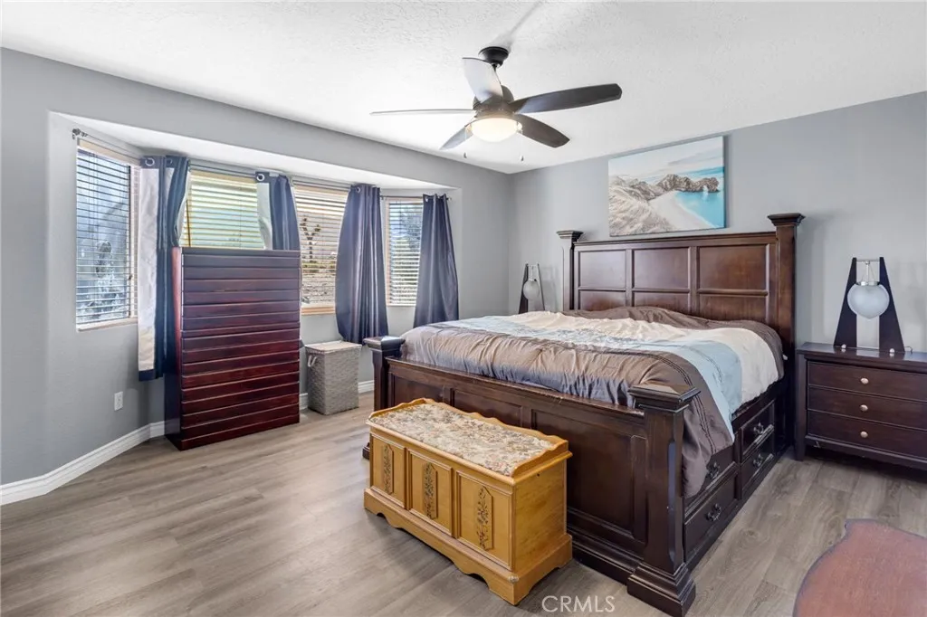 1213 Mono, Pinon Hills, California 92372 home-pic-32