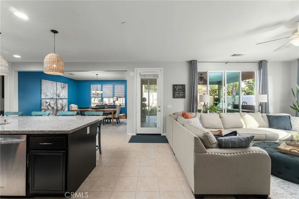 1678 Harrison, Redlands, California 92374 home-pic-2