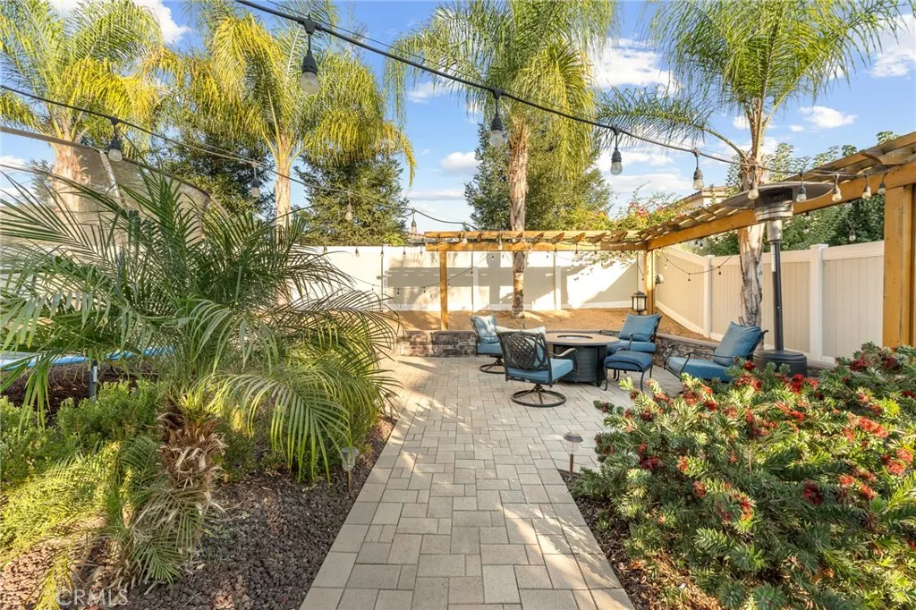 1678 Harrison, Redlands, California 92374 home-pic-40