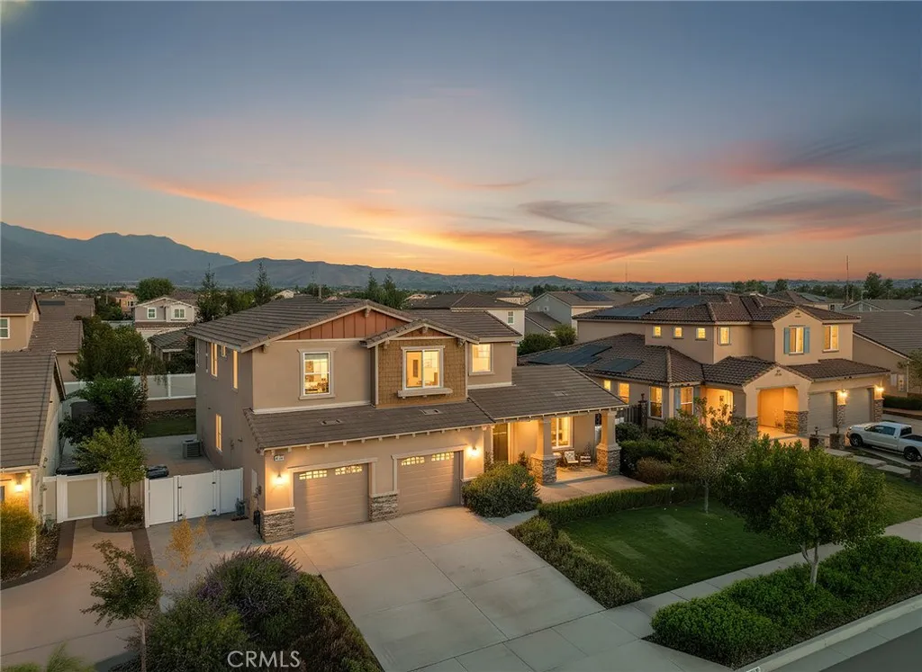 1678 Harrison, Redlands, California 92374 home-pic-1