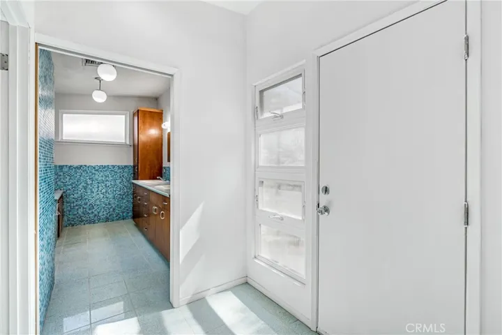 5694 N Winchester, Fresno, California 93704