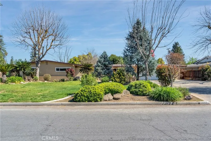 5694 N Winchester, Fresno, California 93704