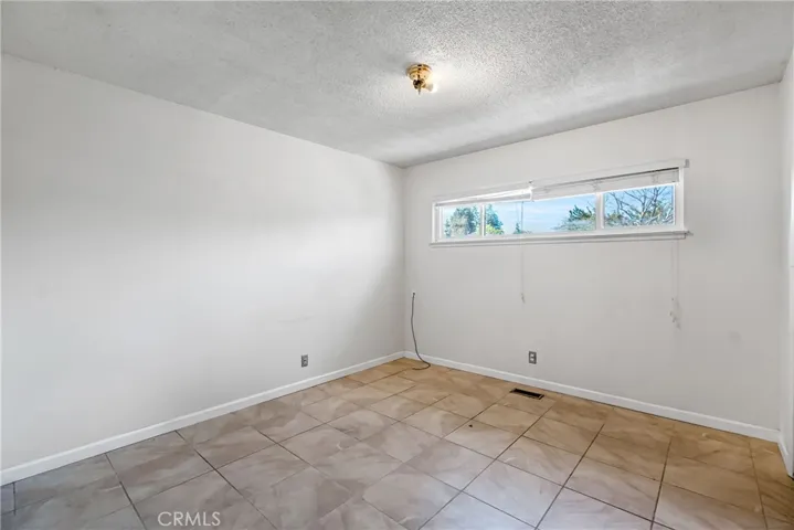 5694 N Winchester, Fresno, California 93704