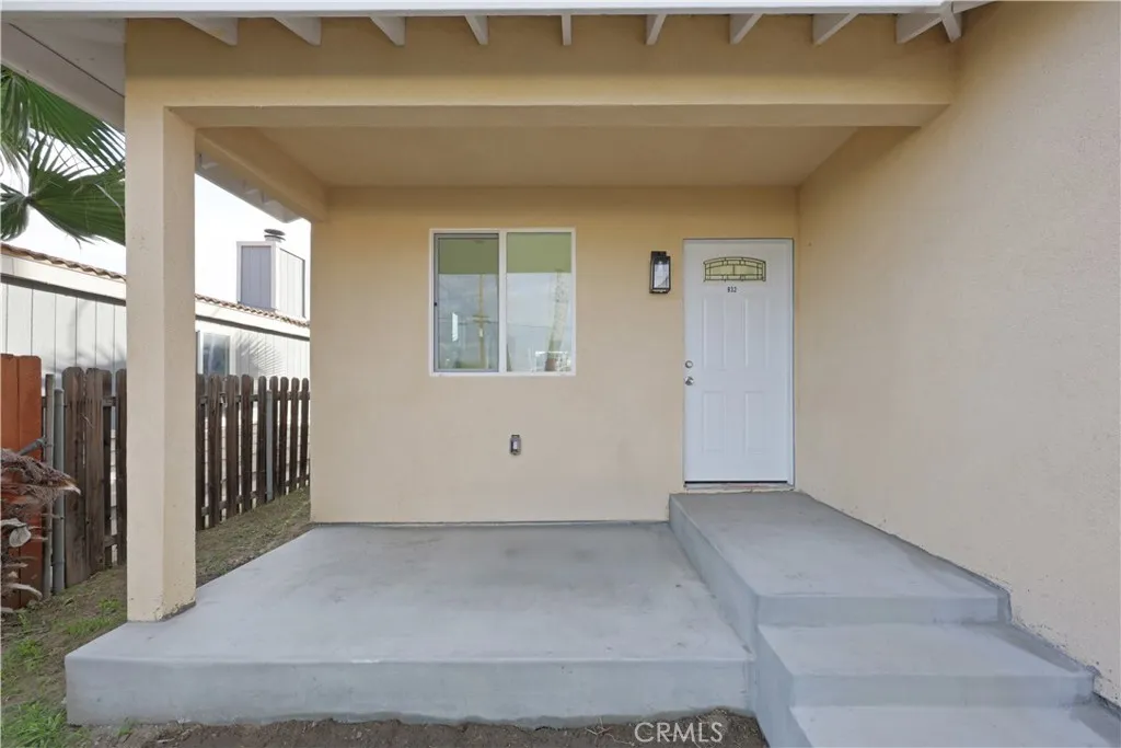 832 Mcfarland, Wilmington, California 90744 home-pic-4