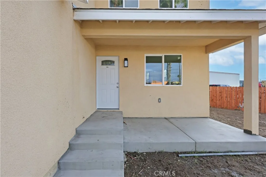 832 Mcfarland, Wilmington, California 90744 home-pic-24