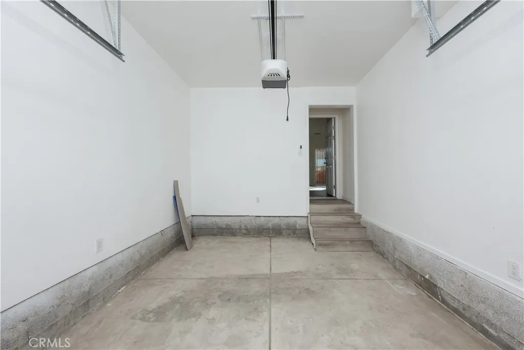 832 Mcfarland, Wilmington, California 90744 home-pic-42