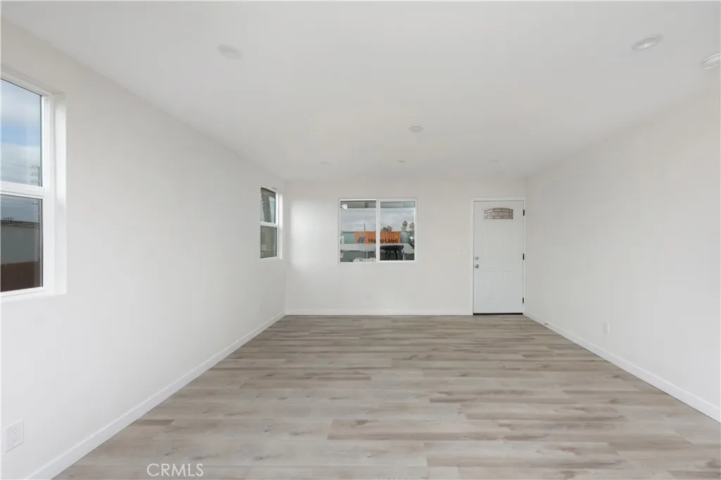 832 Mcfarland, Wilmington, California 90744 home-pic-26