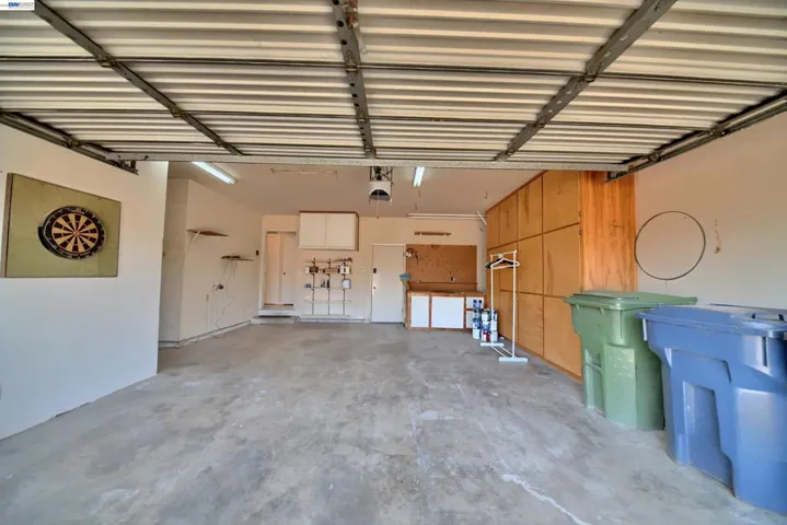 1425 1425 Forest Dr, Turlock, California 95380