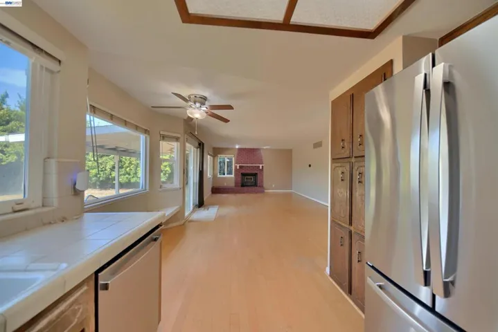 1425 1425 Forest Dr, Turlock, California 95380