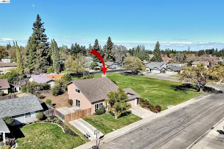 1425 1425 Forest Dr, Turlock, California 95380
