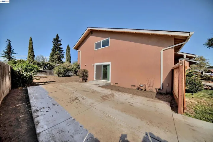 1425 1425 Forest Dr, Turlock, California 95380