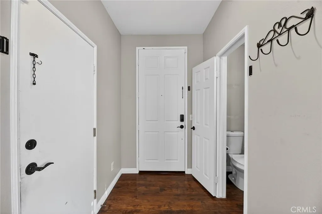 15145 Lighthouse Drive, Lake Elsinore, California 92530 home-pic-8