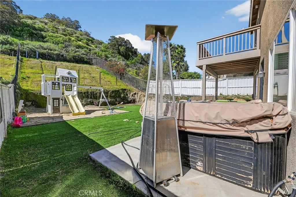 15145 Lighthouse Drive, Lake Elsinore, California 92530 home-pic-42