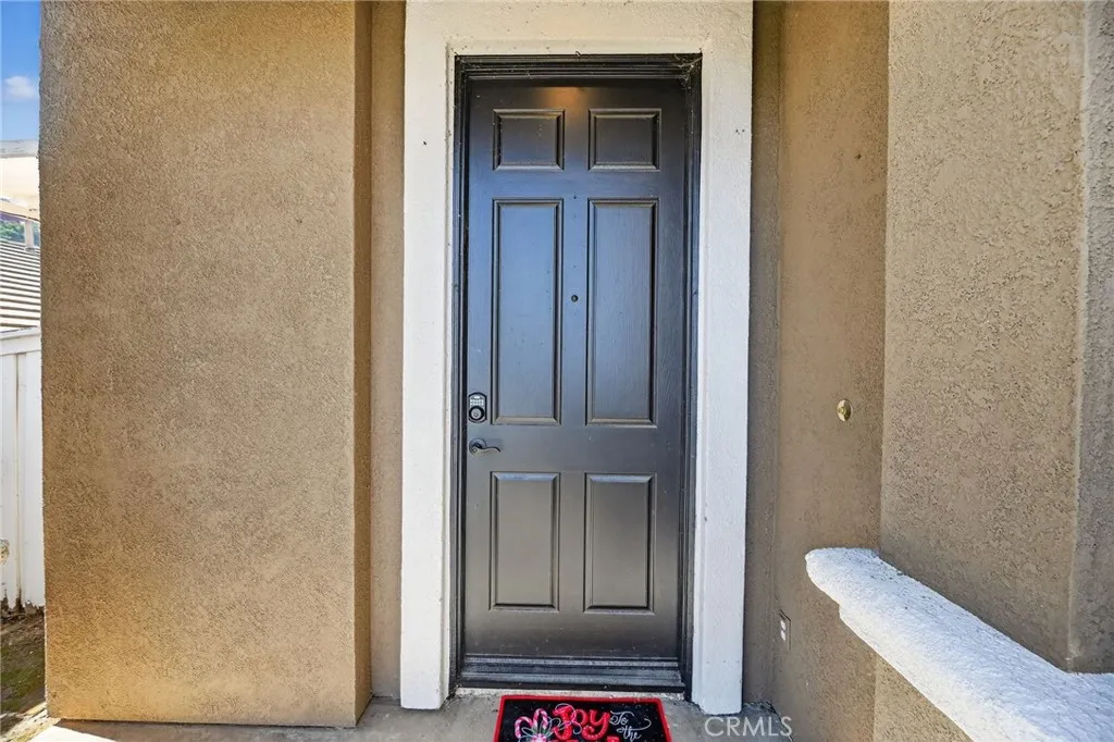 15145 Lighthouse Drive, Lake Elsinore, California 92530 home-pic-5