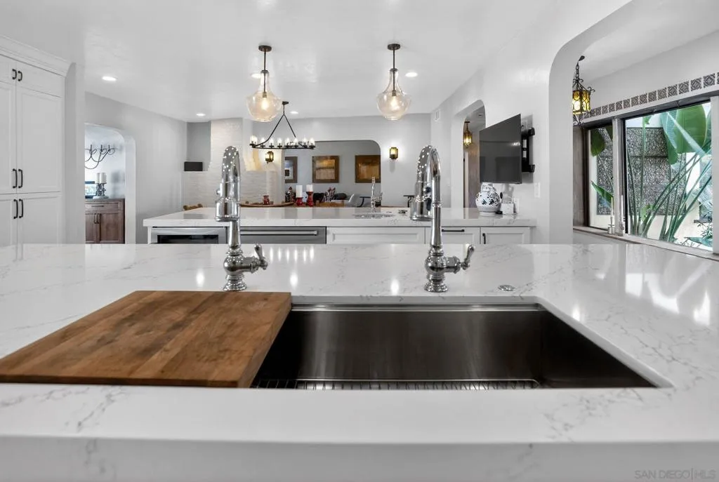 4253 Alder Drive, San Diego, California 92116 home-pic-26