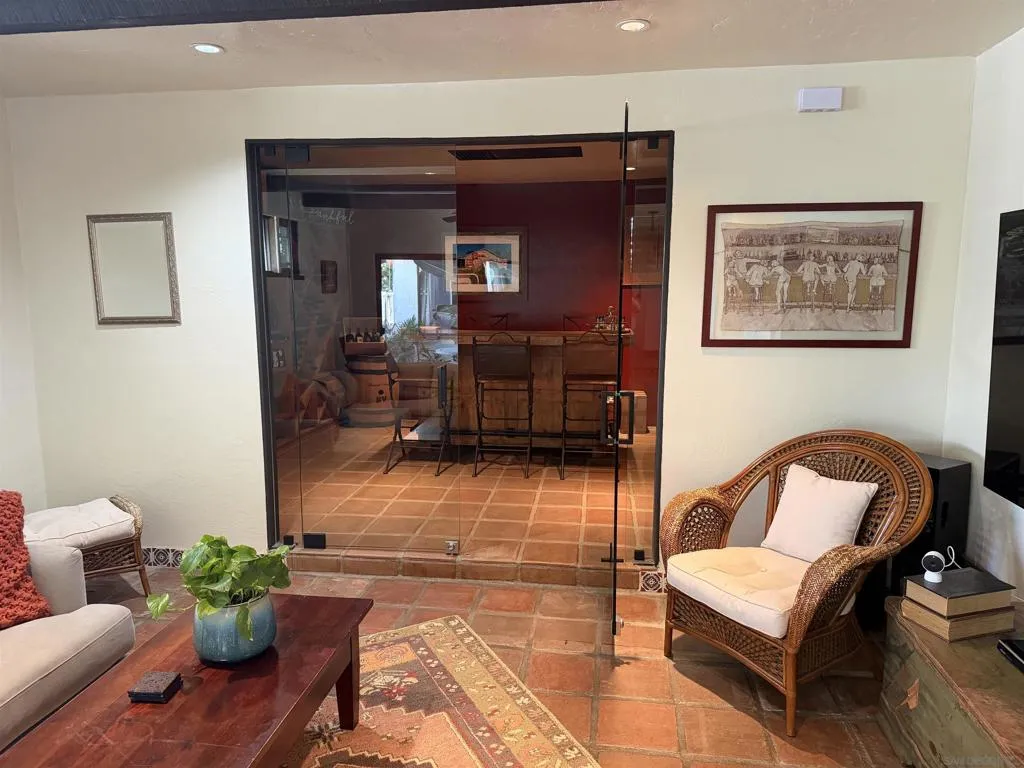 4253 Alder Drive, San Diego, California 92116 home-pic-17