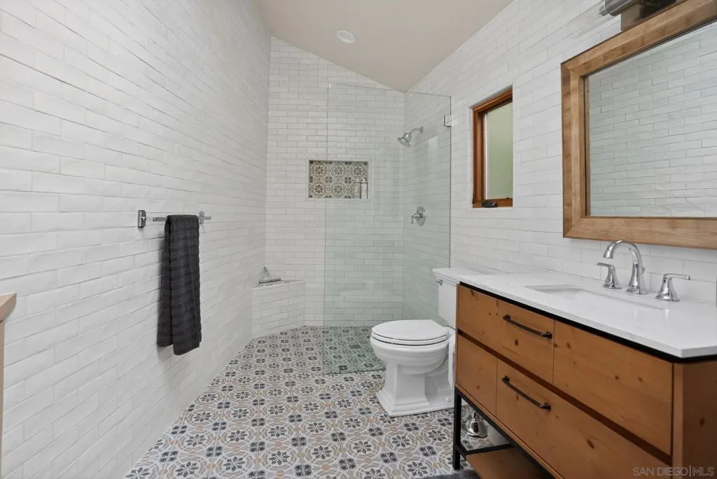 4253 Alder Drive, San Diego, California 92116 home-pic-37