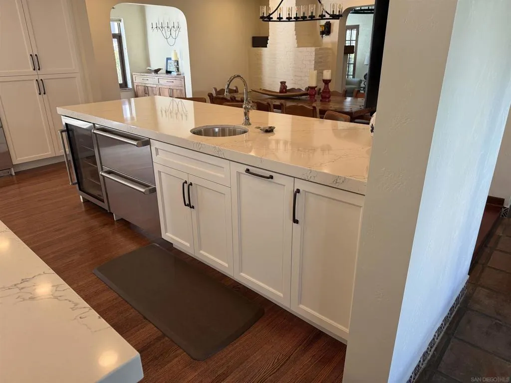 4253 Alder Drive, San Diego, California 92116 home-pic-24