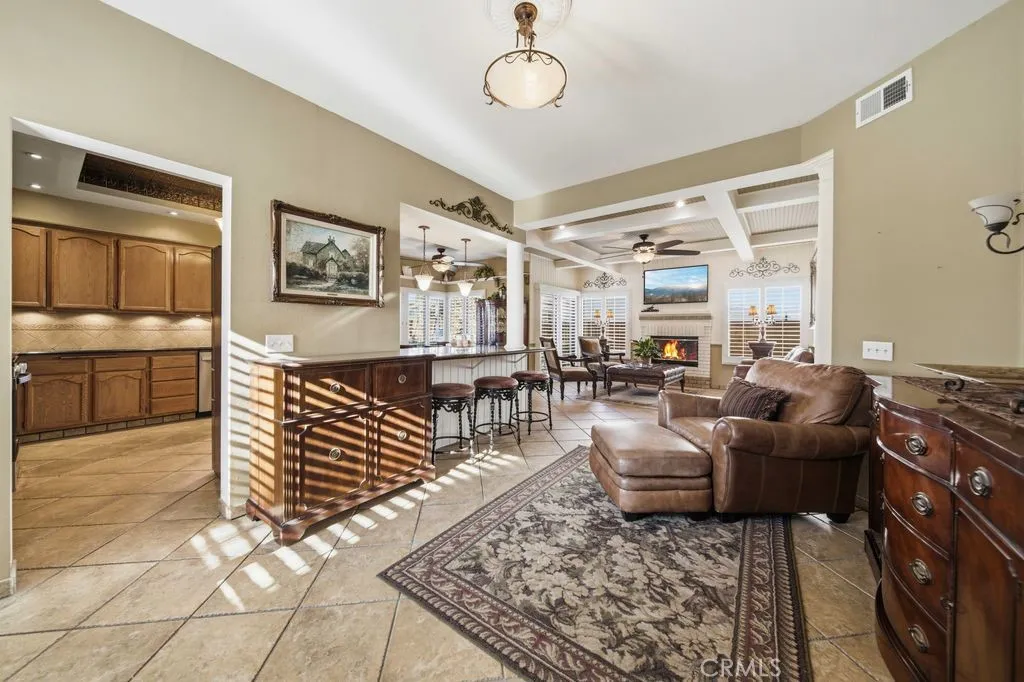 5633 W Avenue L2, Lancaster, California 93536 home-pic-21