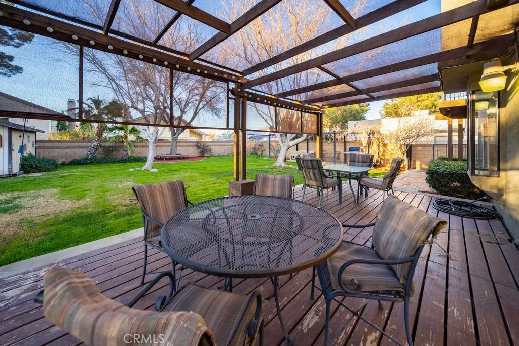 5633 W Avenue L2, Lancaster, California 93536 home-pic-53