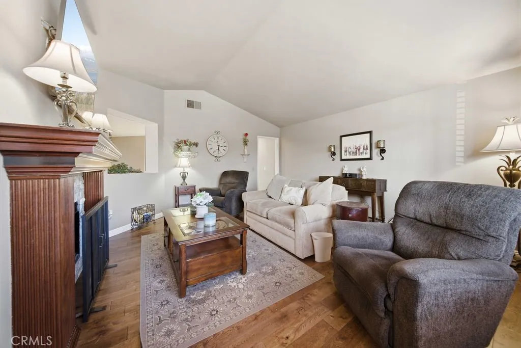 5633 W Avenue L2, Lancaster, California 93536 home-pic-33
