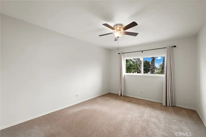 Great Size Bedrooms, smooth ceilings, Dual Pane Windows