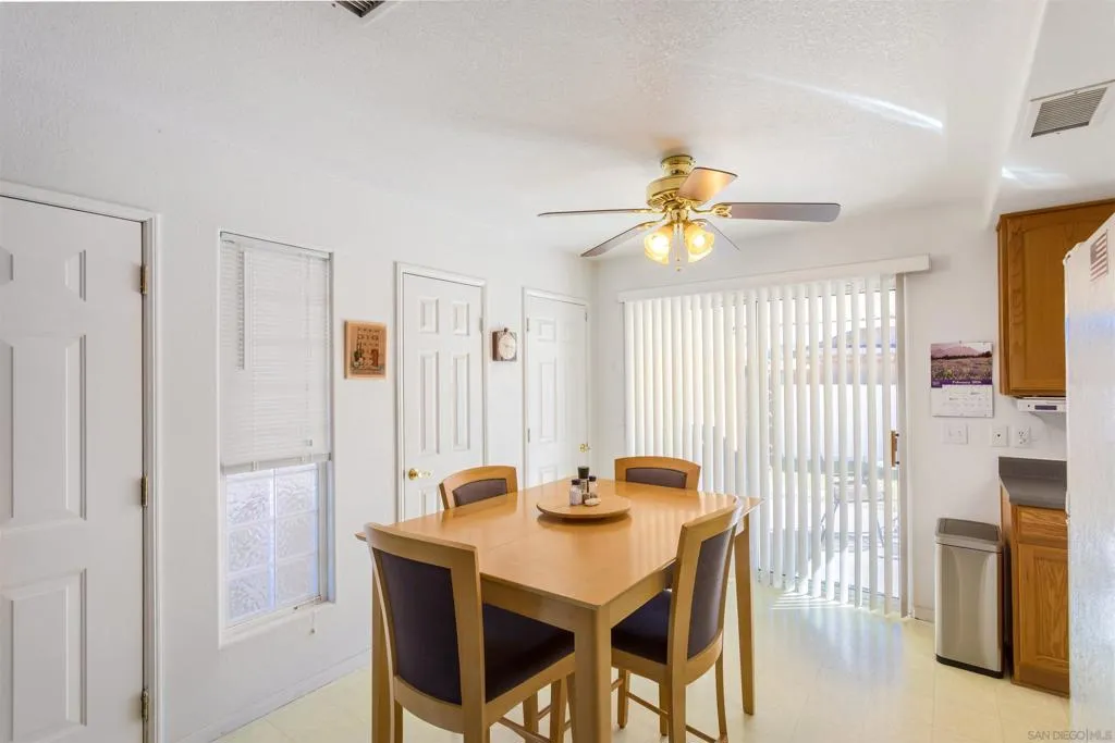 51633 Ida Ave, Cabazon, California 92230 home-pic-4