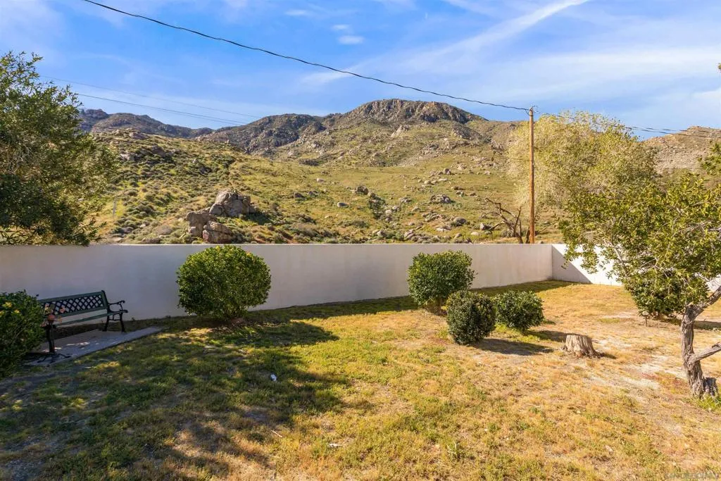 51633 Ida Ave, Cabazon, California 92230 home-pic-20