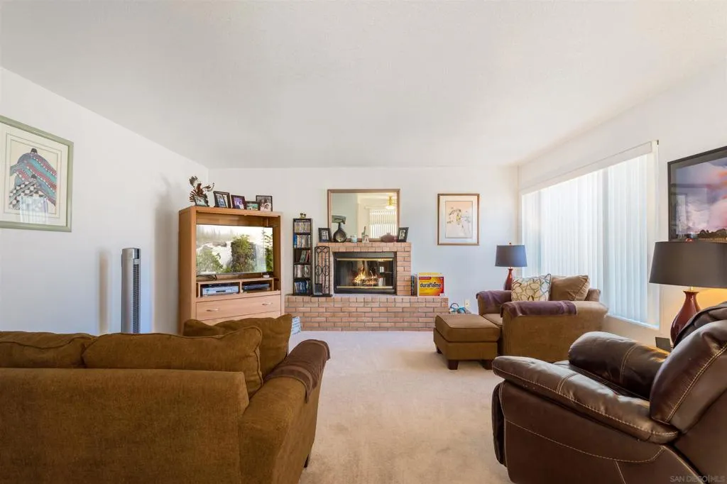 51633 Ida Ave, Cabazon, California 92230 home-pic-8