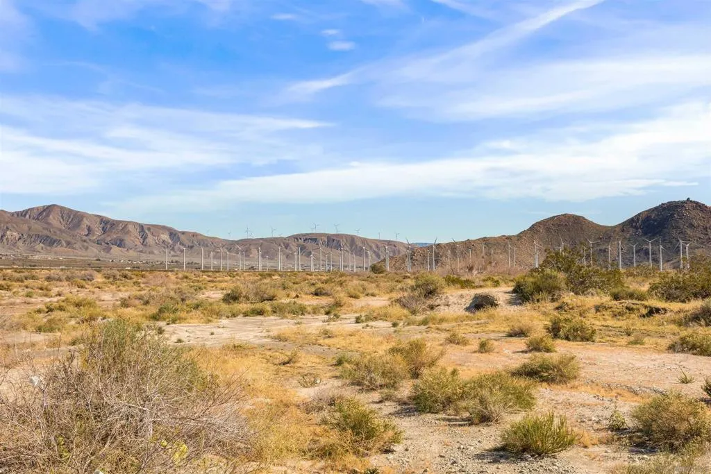 51633 Ida Ave, Cabazon, California 92230 home-pic-31