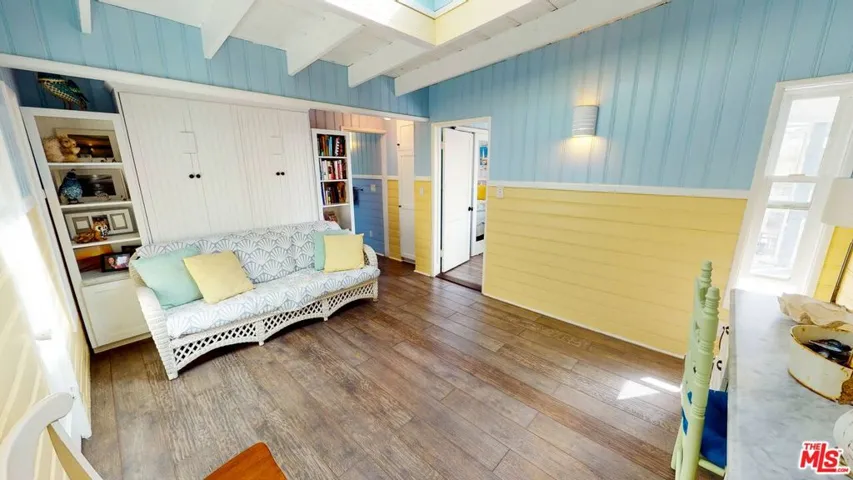 murphy bed/den/office