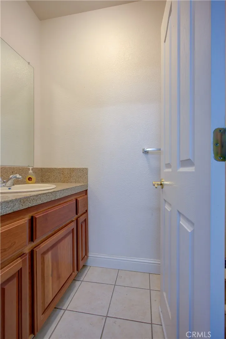 5261 Lucille Lane, Atwater, California 95301 home-pic-36