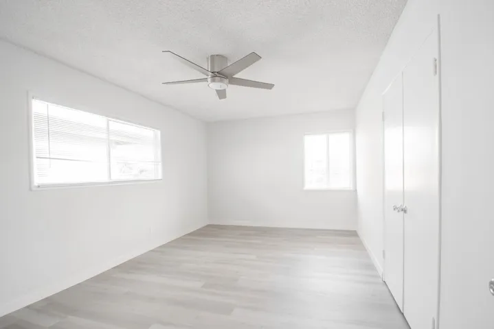 906 E Imperial, El Segundo, California 90245