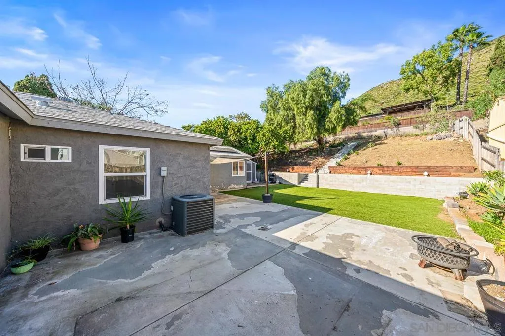 1395 S Somermont Dr., El Cajon, California 92021 home-pic-24