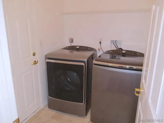 905 Glendora, Oceanside, California 92057