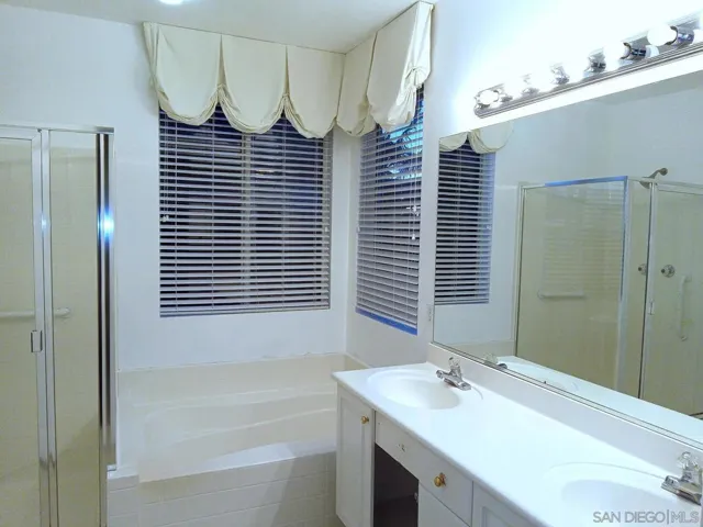 905 Glendora, Oceanside, California 92057