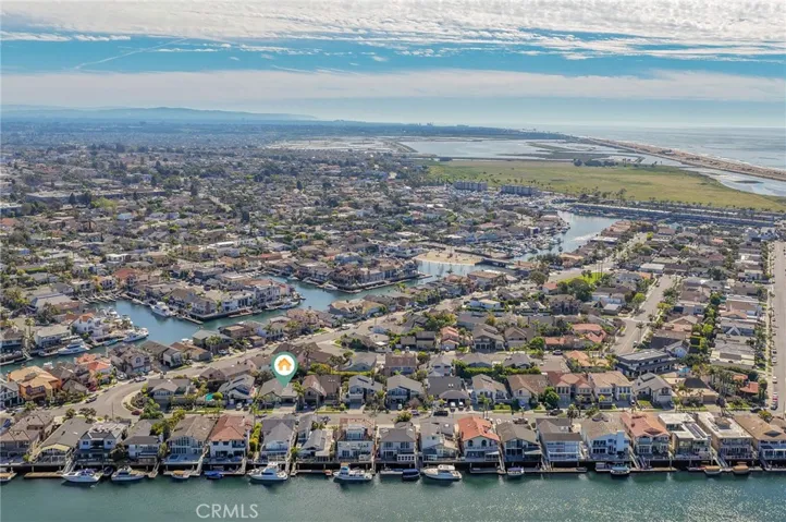 16672 Bolero Ln, Huntington Beach, California 92649