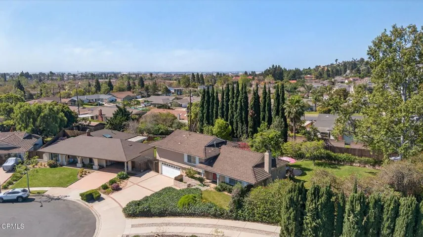 57-web-or-mls-Upmarket Media-49Bre-aer03
