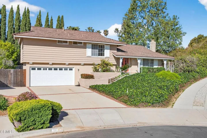 1-web-or-mls-Upmarket Media-49Bre003