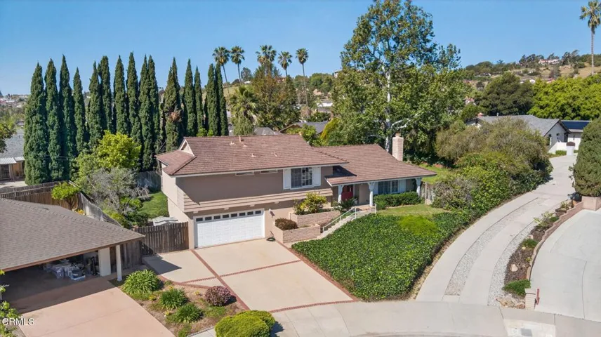 47-web-or-mls-Upmarket Media-49Bre-aer00