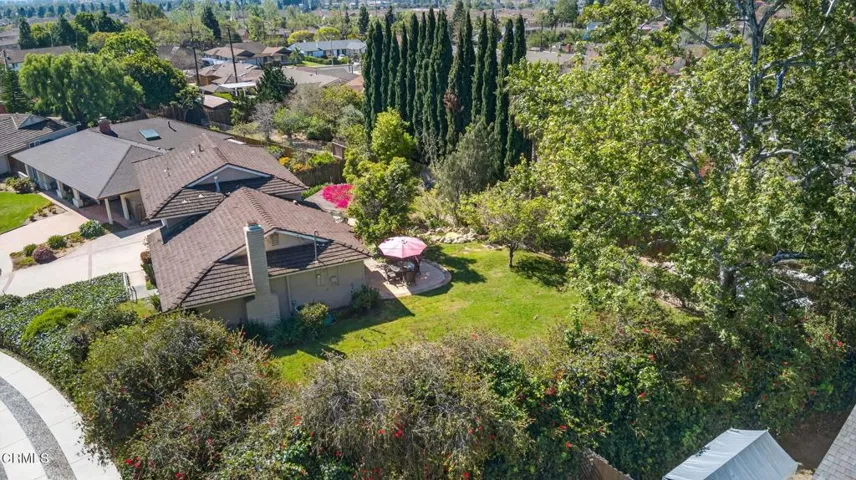 54-web-or-mls-Upmarket Media-49Bre-aer02