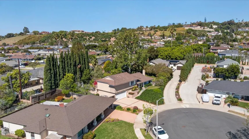 56-web-or-mls-Upmarket Media-49Bre-aer02