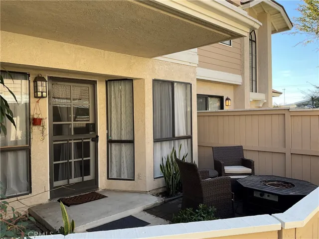 12620 Briarglen Loop Unit I, Stanton, California 90680
