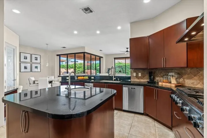 20260305174611999199000000-o